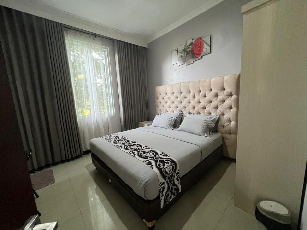 Avilla Puncak Buitenkant foto